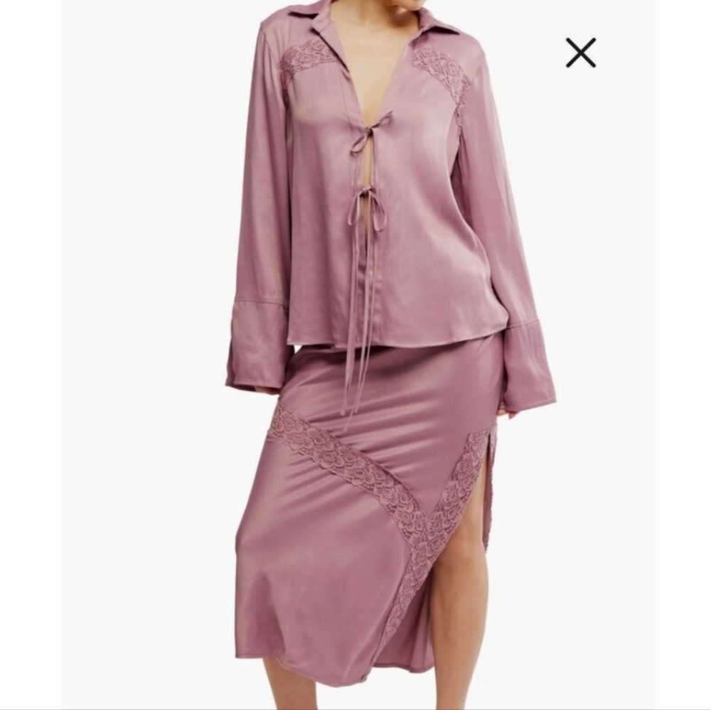 NWOT Free People Lucia Set in Nostalgia Rose size Xs, S, M